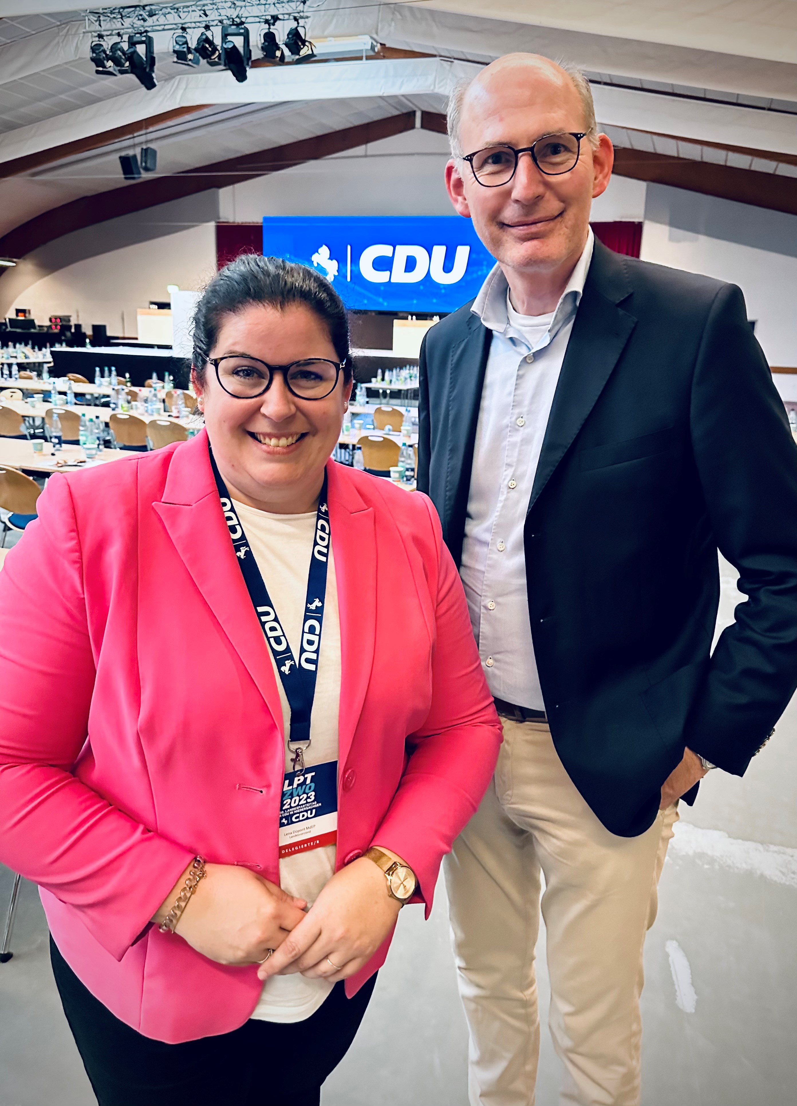 Die Europaabgeordnete Lena Dpont aus Gifhorn und der Braunschweiger CDU-Landesvorsitzende Christoph Plett MdL.