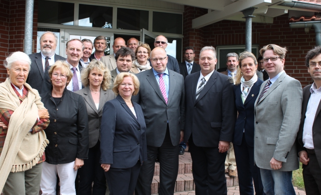 Minister Peter Altmaier mit den CDU-Vertretern in Remlingen Minister Peter Altmaier mit den CDU-Vertretern in Remlingen